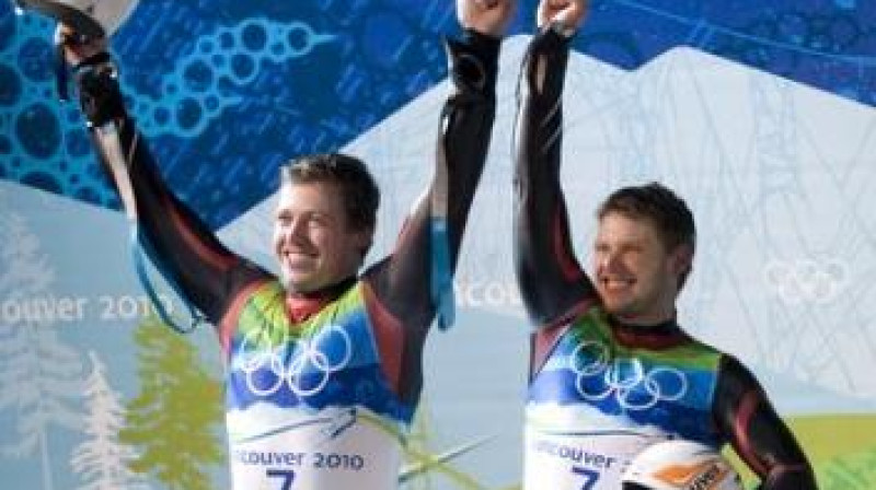 Brāļi Juris un Andris Šici
Foto: Romāns Kokšarovs, Sporta Avīze, f64