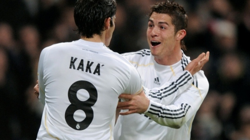 Kakā un Krištianu Ronaldu atzīmē vārtu guvumu Madridē 
Foto: AP/ Scanpix Sweden