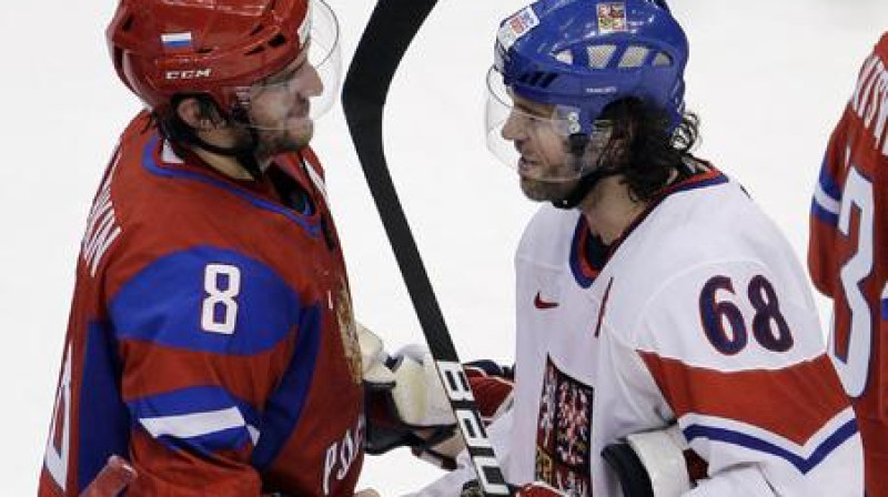 Aleksandrs Ovečkins un Jaromirs Jāgrs pēc spēles
Foto: AP/Scanpix