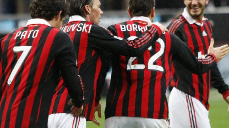 "Milan" futbolisti svin vārtu guvumu
Foto: AP/Scanpix