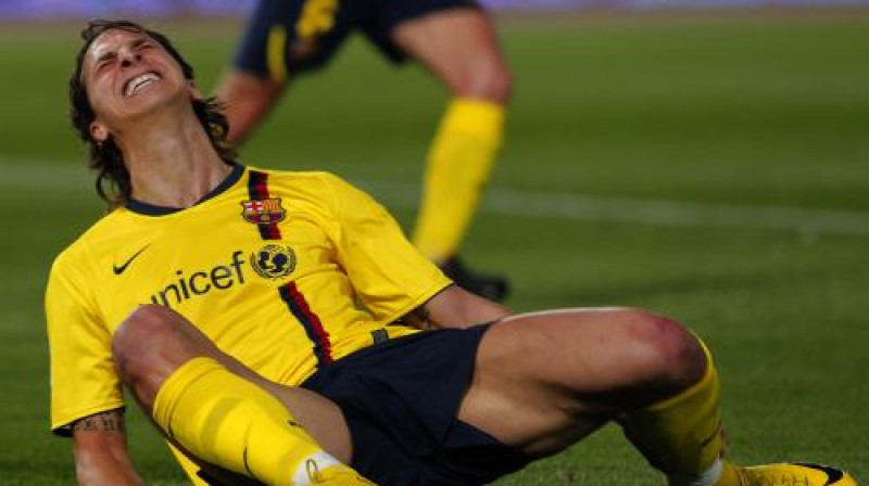 Zlatans Ibrahimovičs ("Barcelona") Almērijā nopelnīja sarkano kartīti
Foto: AFP/ Scanpix