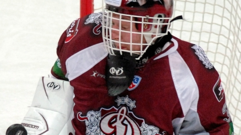 Martins Pruseks šovakar divus periodus bija mūsu mūris.
Foto: Romāns Kokšarovs, Sporta Avīze, f-64