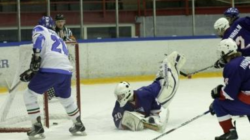 Itālijas U-18 izlase Narvā pret Islandi
Foto: iihf.com