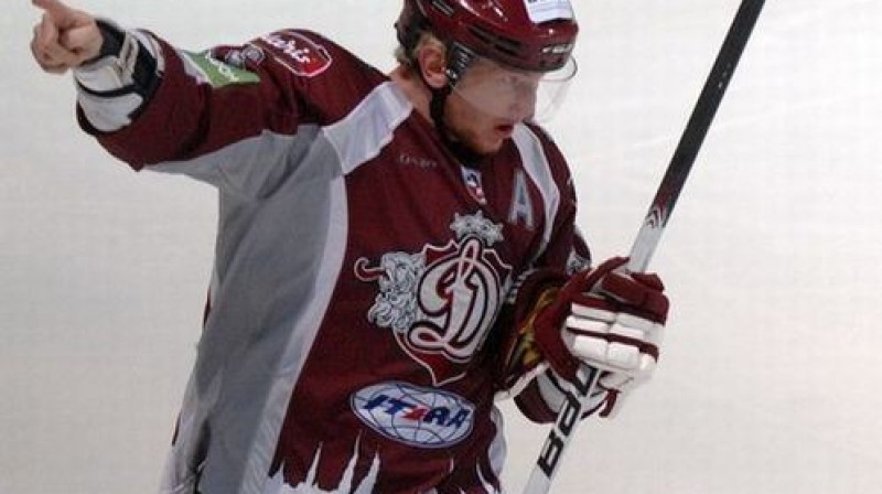 Kurš spēs aizstāt Hosu?
Foto: Romāns Kokšarovs, Sporta Avīze, F64