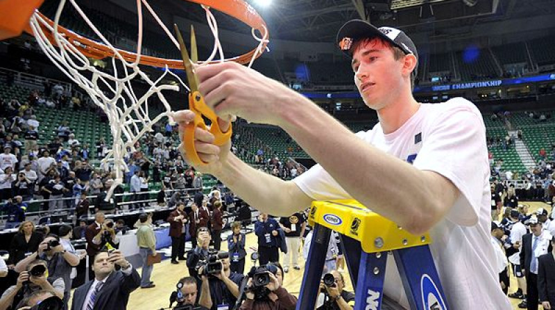 "Butler" puiši un Gordons Heivards Rietumu finālā Soltleiksitijā pieveica "Kansas State" un iekļuva "Četru Finālā", kas notiks netālu no viņu mājvietas Indianapolisā
Foto: US Presswire
