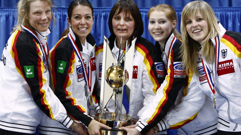 Vācijas izlases kērlingistes
Foto: AP/Scanpix