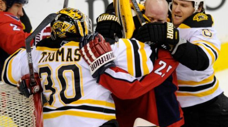 Šodienas spēlē netrūka nesamierināmu cīniņu
Foto: AP/Scanpix