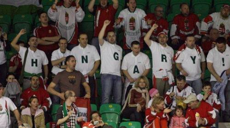 Ļubļanā ieradies prāvs Ungārijas izlases fanu pulks
Foto: www.hockey2010-slo.com