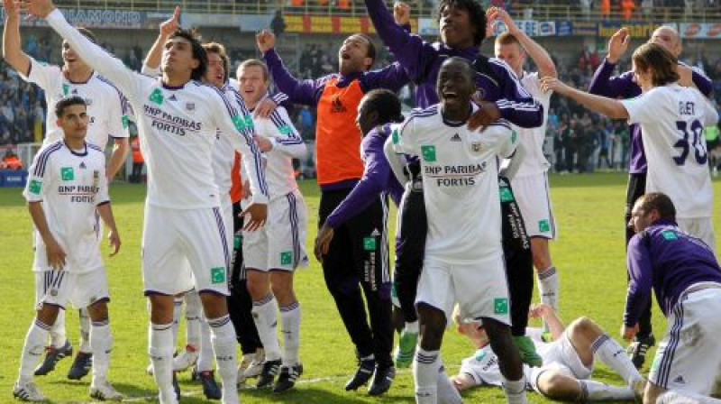 ''Anderlecht'' spēlētāji līksmo
Foto: AFP/Scanpix