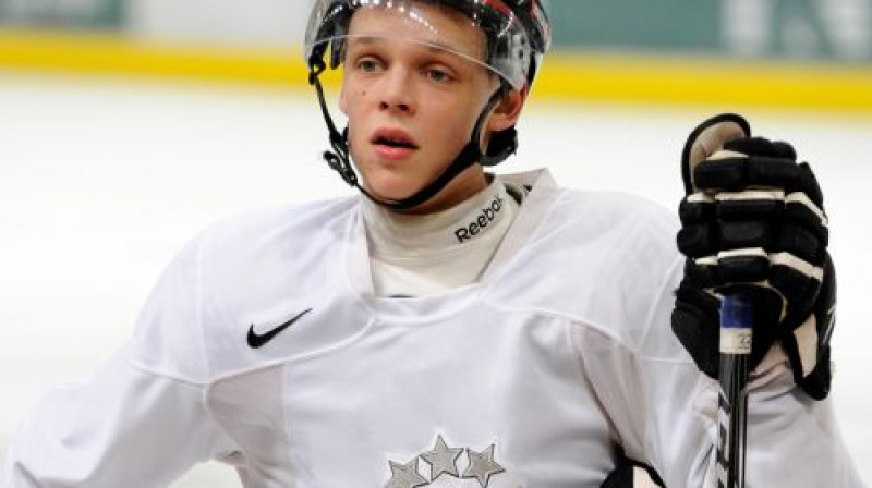 Roberts Jekimovs
Foto: Romāns Kokšarovs, Sporta Avīze, f64