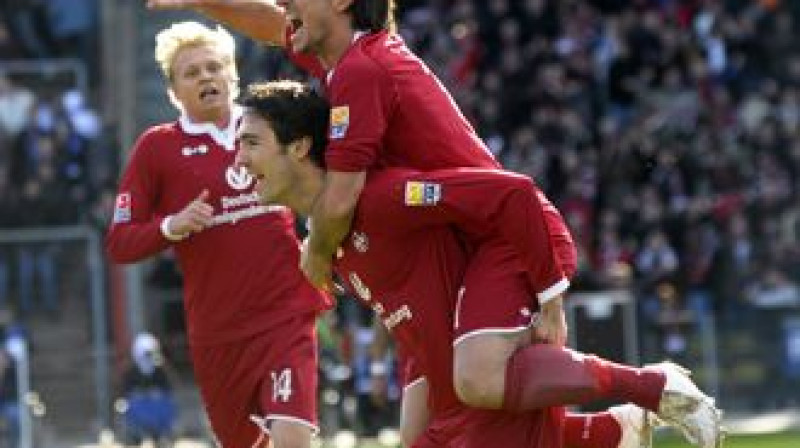"Kaiserslautern" līksmo
Foto: www.fck.de