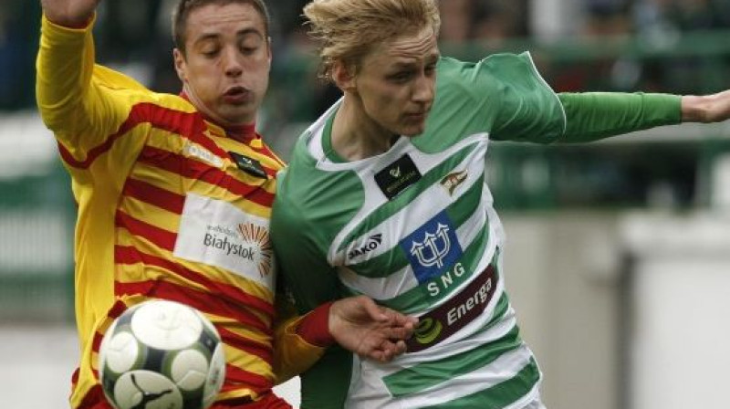 Ivans Lukjanovs (pa labi)
Foto: www.lechia.pl
