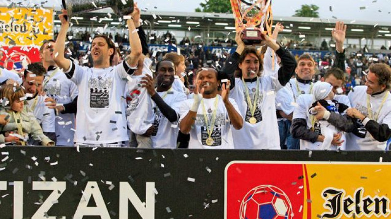 ''Partizan'' futbolistu triumfs
Foto: www.partizan.rs