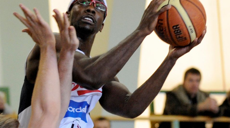Vejinmi Efedžuku
Foto: Romāns Kokšarovs, Sporta Avīze, f64