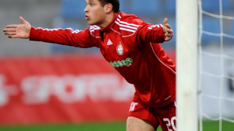 Artūrs Karašausks
Foto: Romāns Kokšarovs, Sporta Avīze, f64