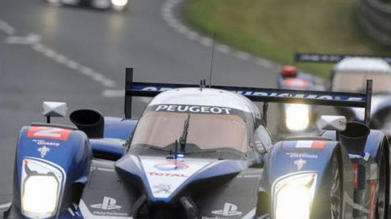 "Peugeot" pilots Sebastjans Burdē
Foto: AFP/Scanpix