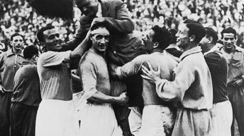 Vitorio Poco vadītā Itālijas izlase 1934. gadā pirmo reizi kļuva par pasaules čempioni
FOTO: soccernet-assets.espn.go.com