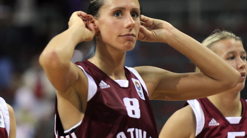 Gunta Baško
Romāns Kokšarovs, Sporta Avīze, f64