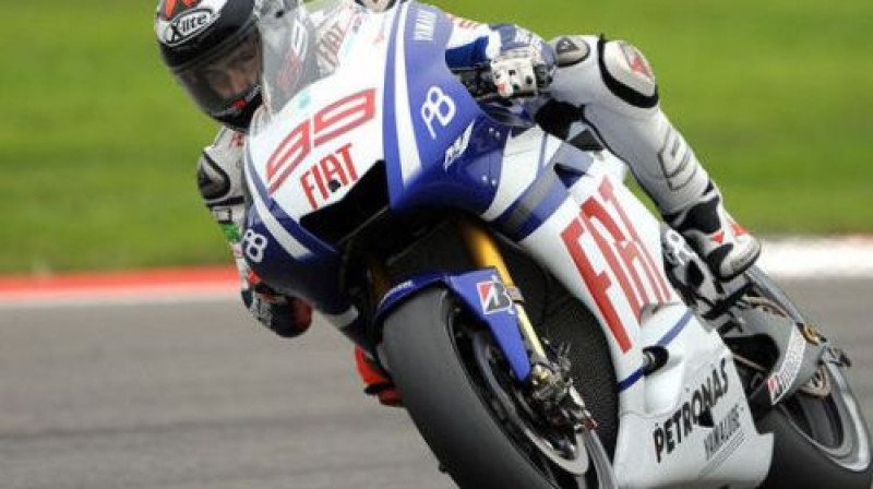 Piektdienas treniņu sesijas ātrākais motociklists Horhe Lorenso
Foto: AFP/Scanpix