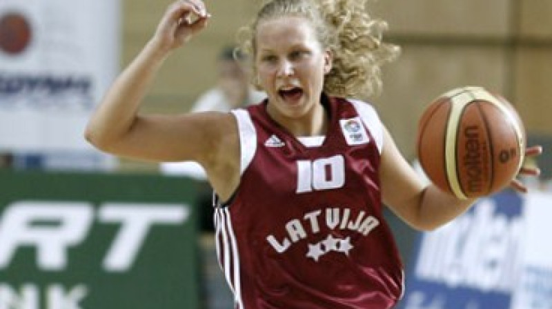 Saspēles vadītāja Anete Klintsone
Foto: fibaeurope.com