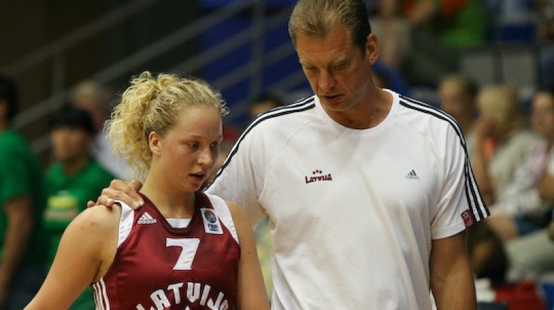 Anete Klintsone un Gundars Vētra
Foto: Mārtiņš Sīlis
