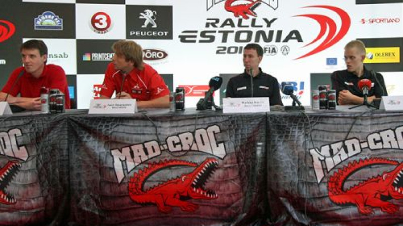 Rallija preses konference - Urmo Āva (no kreisās), Ivars Vasaraudzis, Marko Martins un Ots Tanaks
Foto: www.rallifotod.eu