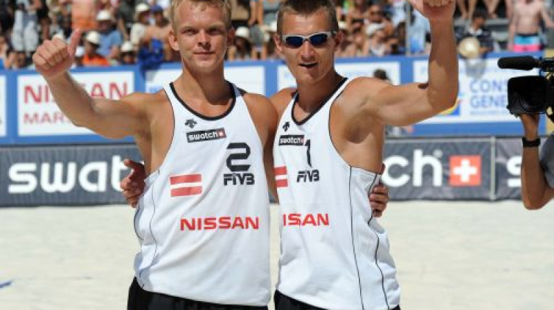 Mārtiņš Pļaviņš un Jānis Šmēdiņš
Foto: www.fivb.org