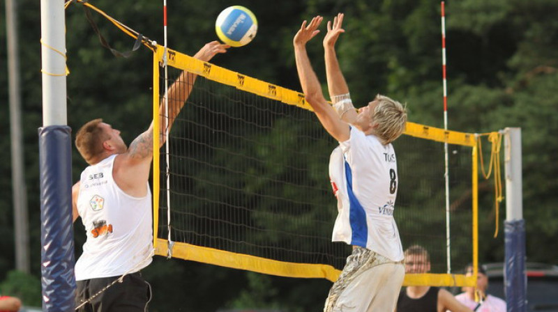 Valmieras pludmalse volejbola čempionāts 2010
Foto: Jānis Eicēns