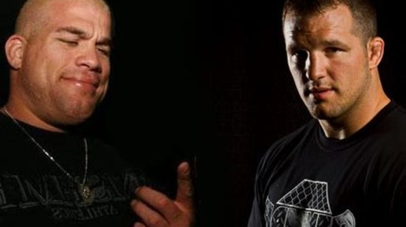 Tito Ortizs (pa kreisi) un Mets Hamils
Foto: sherdog.com