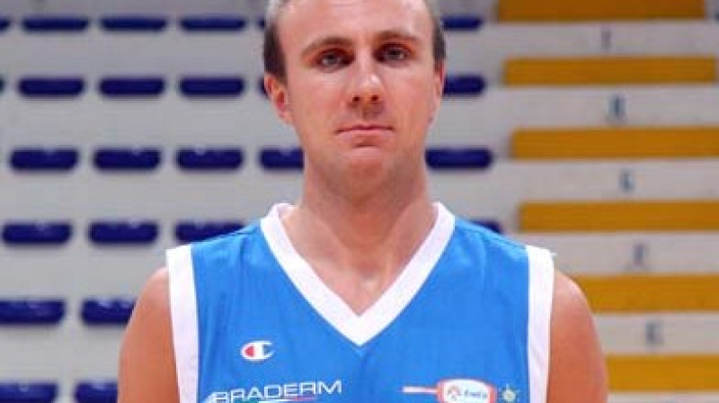 Jānis Porziņģis
Foto: rosetosharks.com