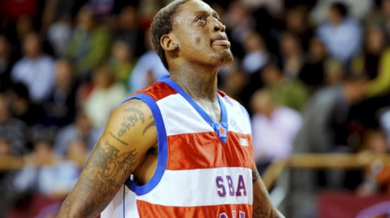 Deniss Rodmens NBA leģendu spēles laikā
Foto: Topsporthal/Scanpix
