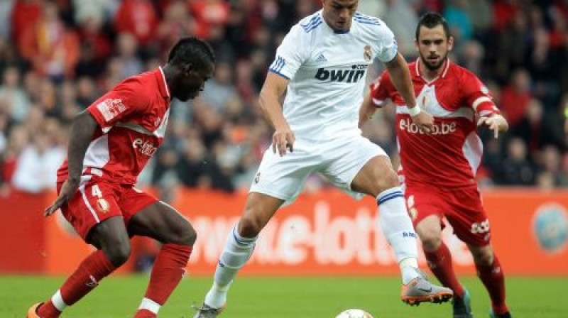 Krištianu Ronaldu (centrā)
Foto: AFP/Scanpix