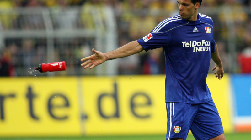 Mihaels Ballaks Leverkūzenes "Bayer 04" formā
Foto: AFP/Scanpix