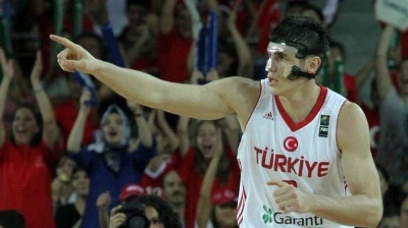 Turcijas uzbrucējs Ersans Iljasova
Foto: fiba.com