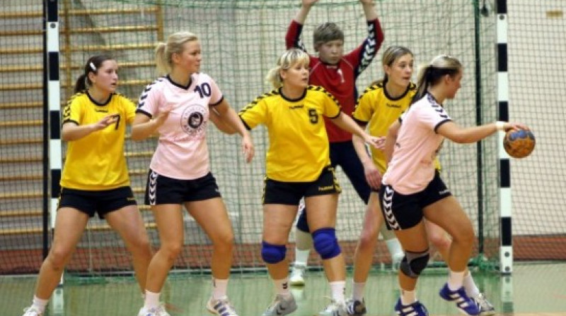Ogres un Salaspils komandu cīņa aizpagājušajā sezonā
Foto: Ritvars Raits