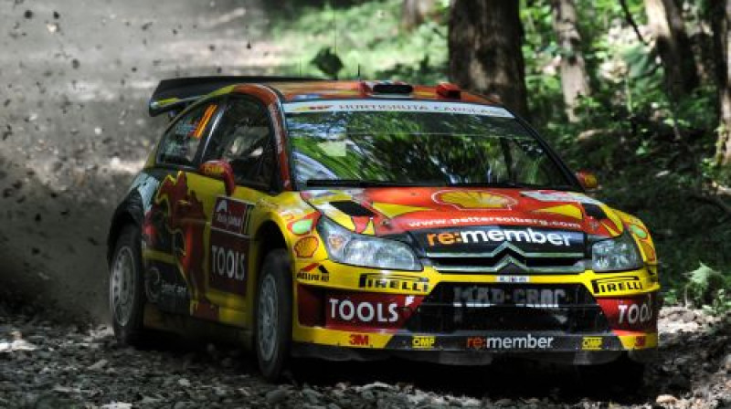 Peters Solbergs ir šī brīža Japānas rallija līderis
Foto: AFP/Scanpix