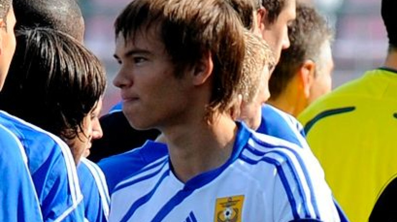 Artūrs Zjuzins
Foto: Romans Kokšarovs, Sporta Avīze, f64
