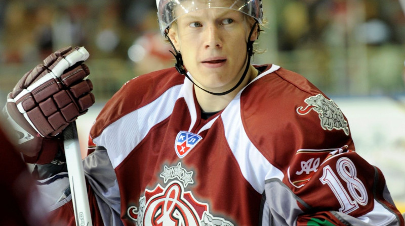 Andris Džeriņš
Foto: Romāns Kokšarovs, Sporta Avīze, f64
