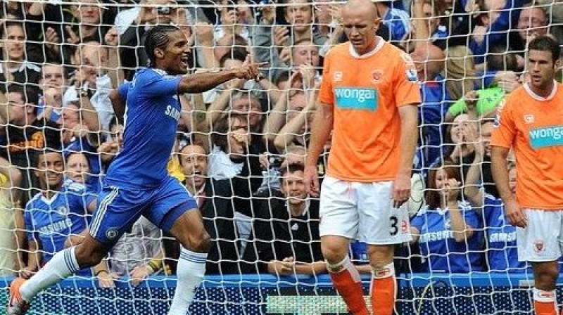 Florāns Maludā iesita divas bumbas "Blackpool" vārtos
Foto: EMPICS Sport/Scanpix