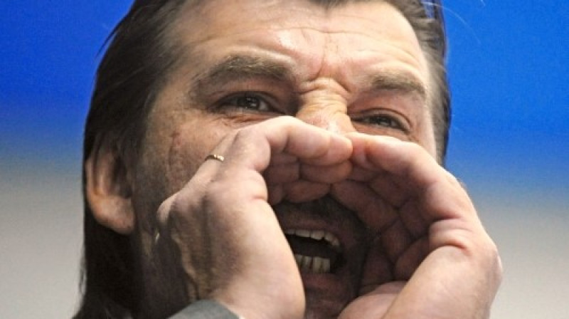 Arī viņam šovakar vajag uzvaru...

Foto: scentrs.com