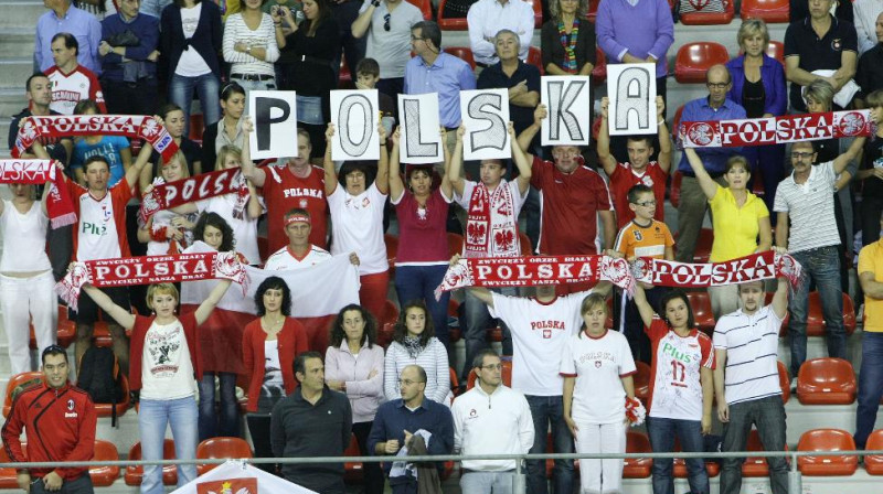 Par spīti milzīgajam skatītāju atbalstam Polijas izlase dodas mājās
Foto: fivb.org