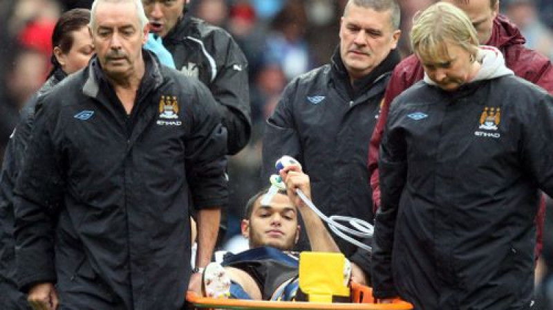 Hatems ben Arfa tiek nonests no laukuma
Foto: AP/Scanpix