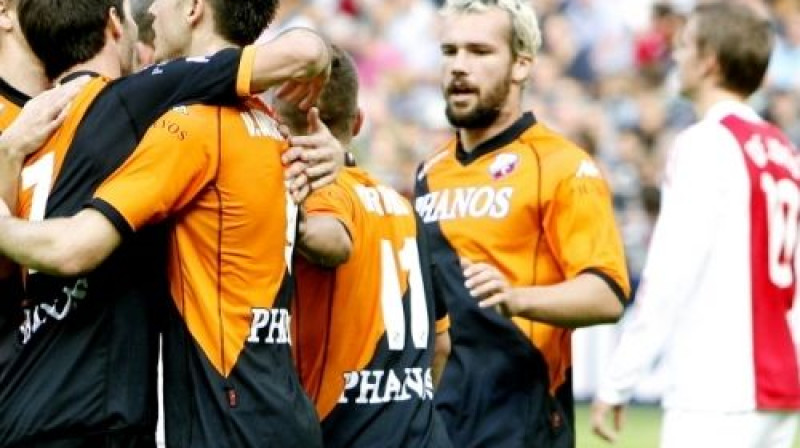 ''FC Utrecht'' spēlētāji līksmo pēc uzvaras pār ''Ajax''
Foto: fcupdate.nl