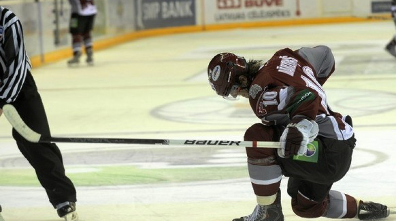 Lauris Dārziņš
Foto: Romāns Kokšarovs, ''Sporta Avīze'', f64