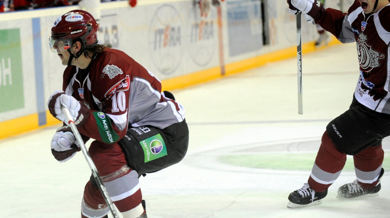 Lauris Dārziņš un Miķelis Rēdlihs
Foto: Romāns Kokšarovs, Sporta Avīze, f64