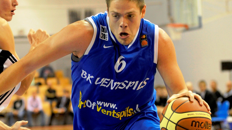 Vladimirs Štimacs 
Foto: Romāns Kokšarovs, Sporta Avīze, f64