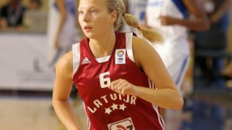 Laura Puriņa 
Foto: Romāns Kokšarovs, "Sporta Avīze"
