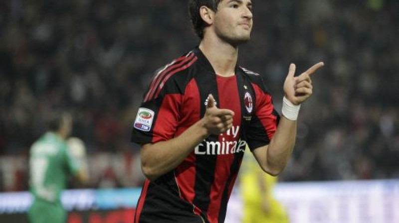 Divu vārtu autors Alešandre Patu
Foto: AP/Scanpix