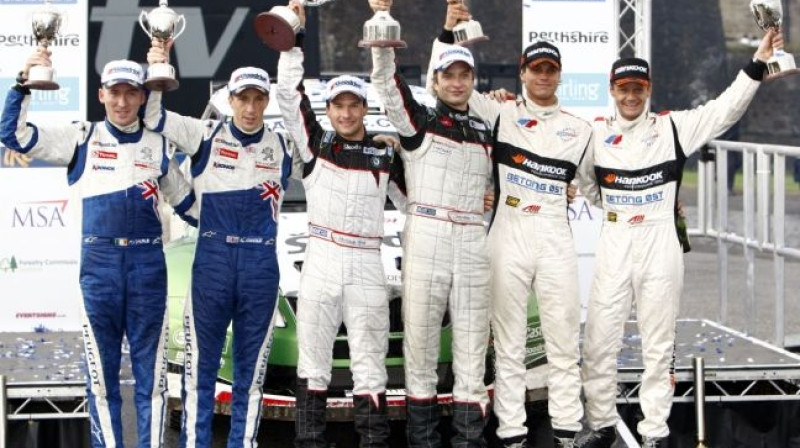 Pols Neigls un Kriss Mīke, Miko Markula un Juho Hanninens, Andreass Mikelsens un Ola Flēne
Foto: ircseries.com