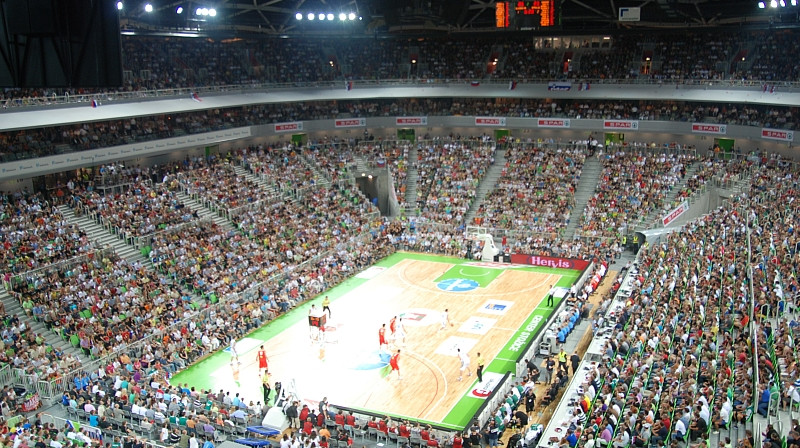 Trešdien, 20. oktobrī, Ļubļanas jaunajā zālē notika 2011. gada Eirolīgas sezonas pirmā spēle
Foto: MMC RTV